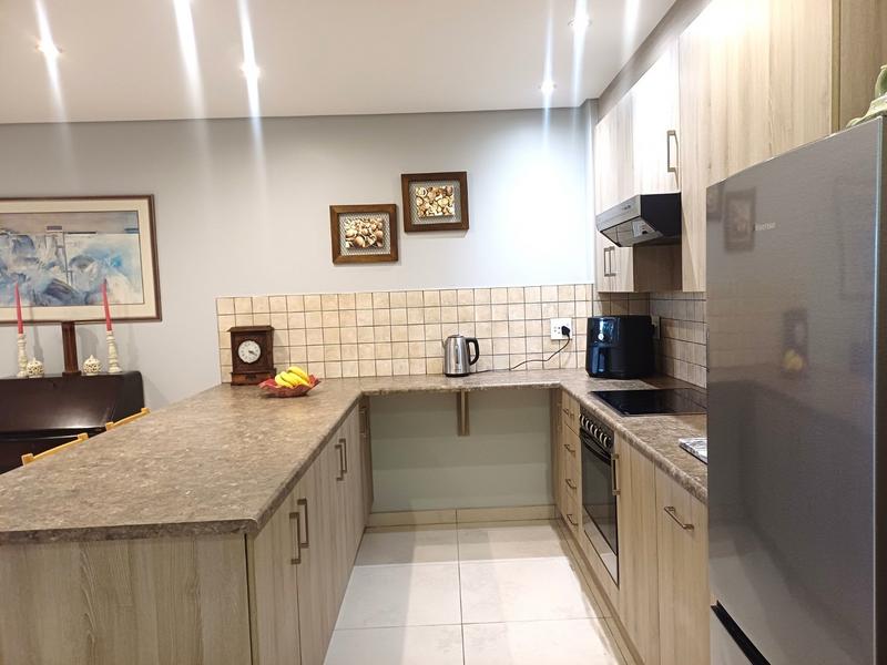 7 Bedroom Property for Sale in Valmary Park Western Cape